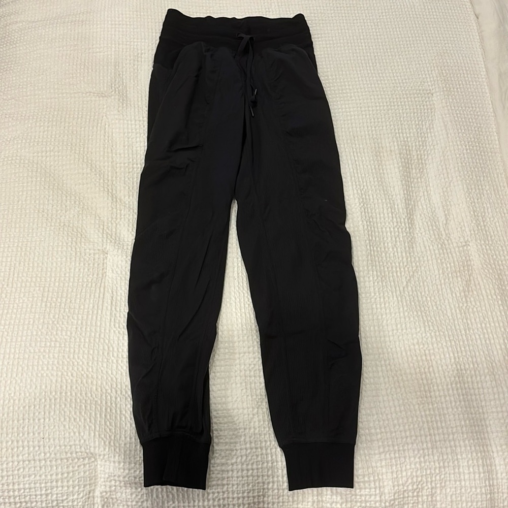 lululemon dance studio joggers in black